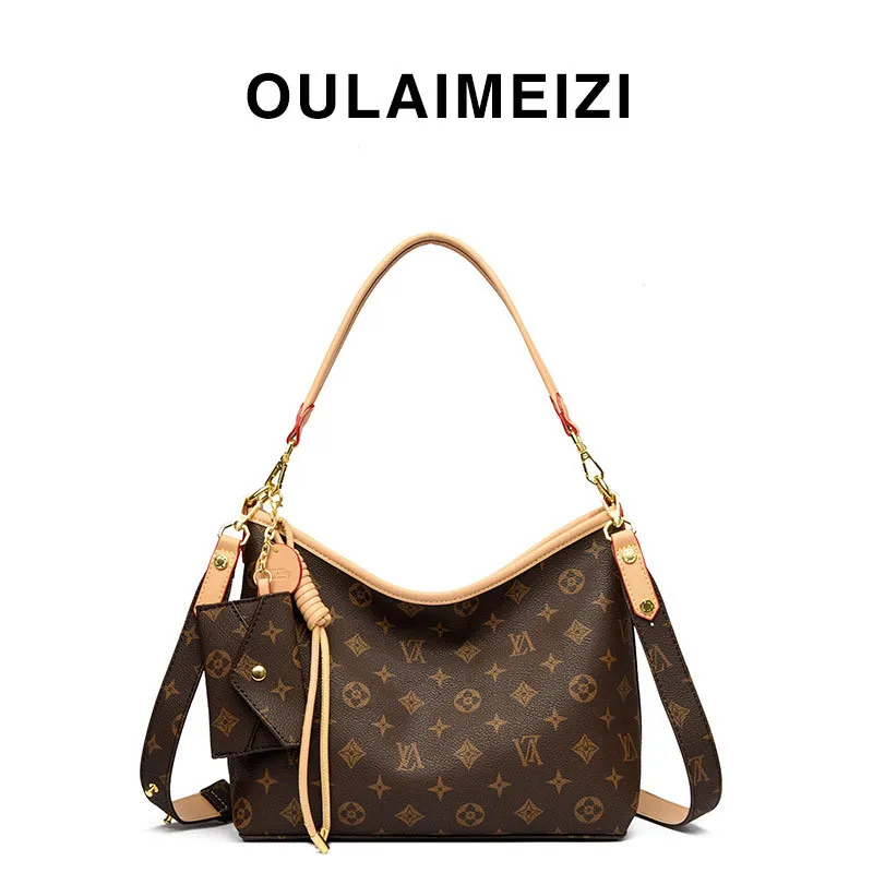 Designer bag Lightweight Vinta - Tote Bag Leather Monogram recension och pris