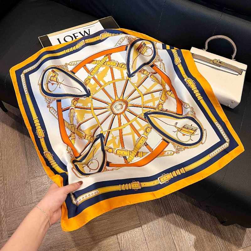 Luxury Design Skinny Silk Squa - Discount Luxury Bags recension och pris