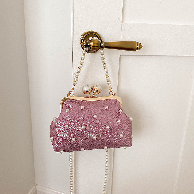Glitter Pearl Decor Kiss Lock  - Luxury Bags Affordable recension och pris