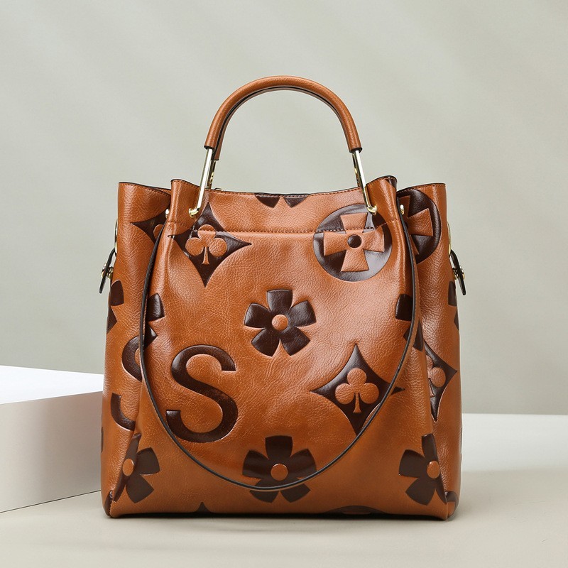 Women's Embossed Monogram Hand - Tote Bag Leather Monogram recension och pris